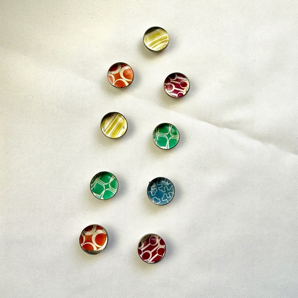 Mid century design colorful magnets set of 9
